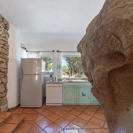 Roccia * بورتو روتوندو