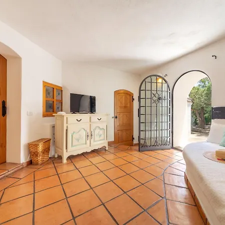 Roccia Villa Porto Rotondo