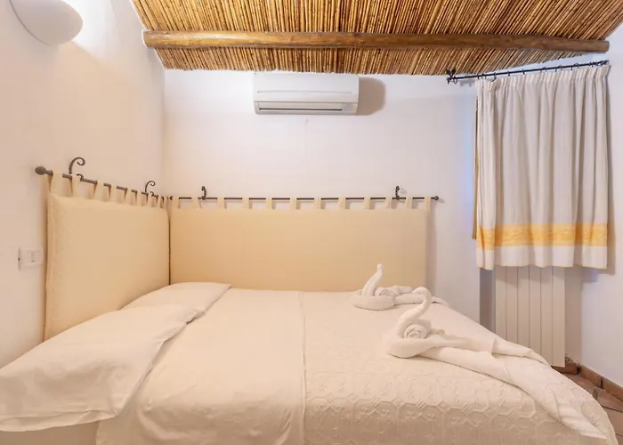 Roccia * Порто-Ротондо