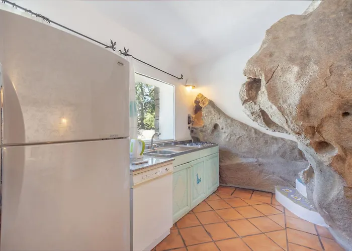 Roccia Вилла Порто-Ротондо